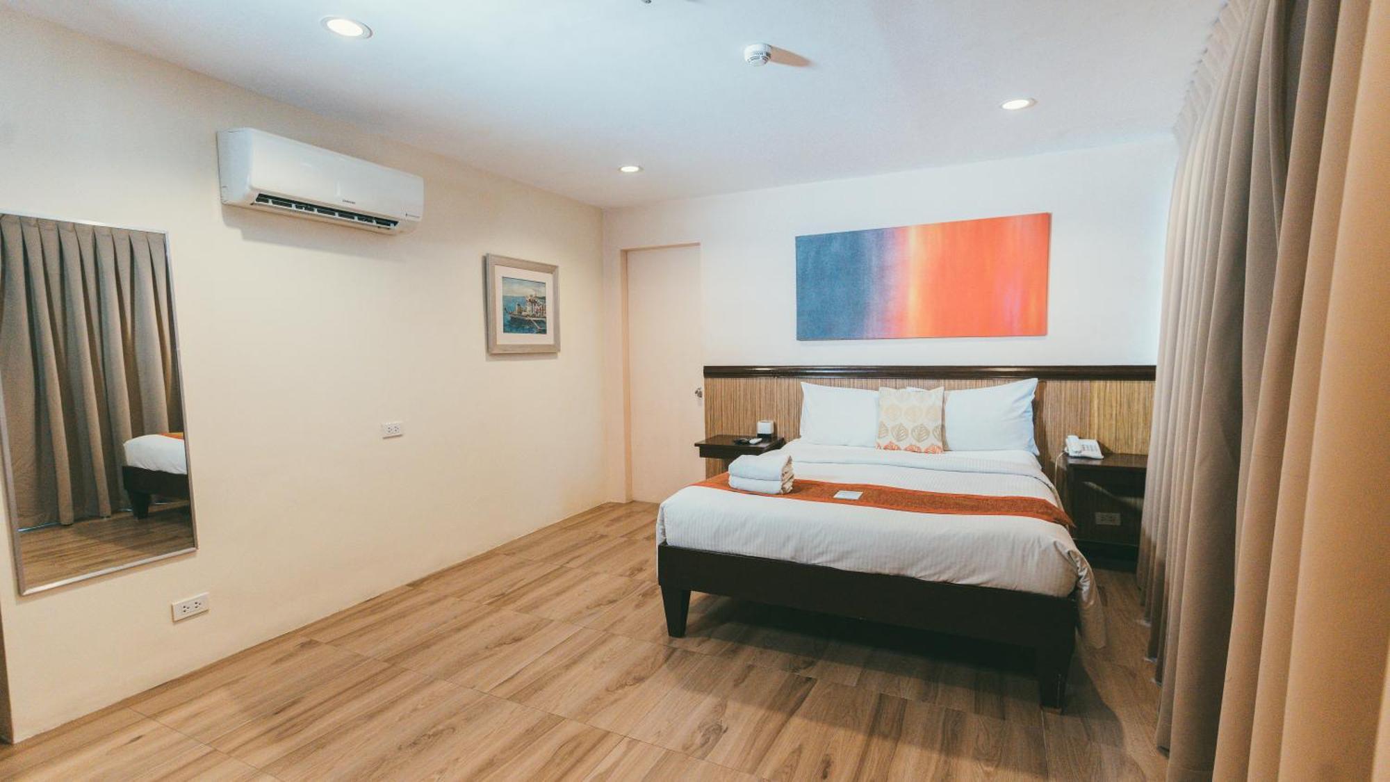 NS Royal Hotel - Quarantine Hotel Cebu Esterno foto