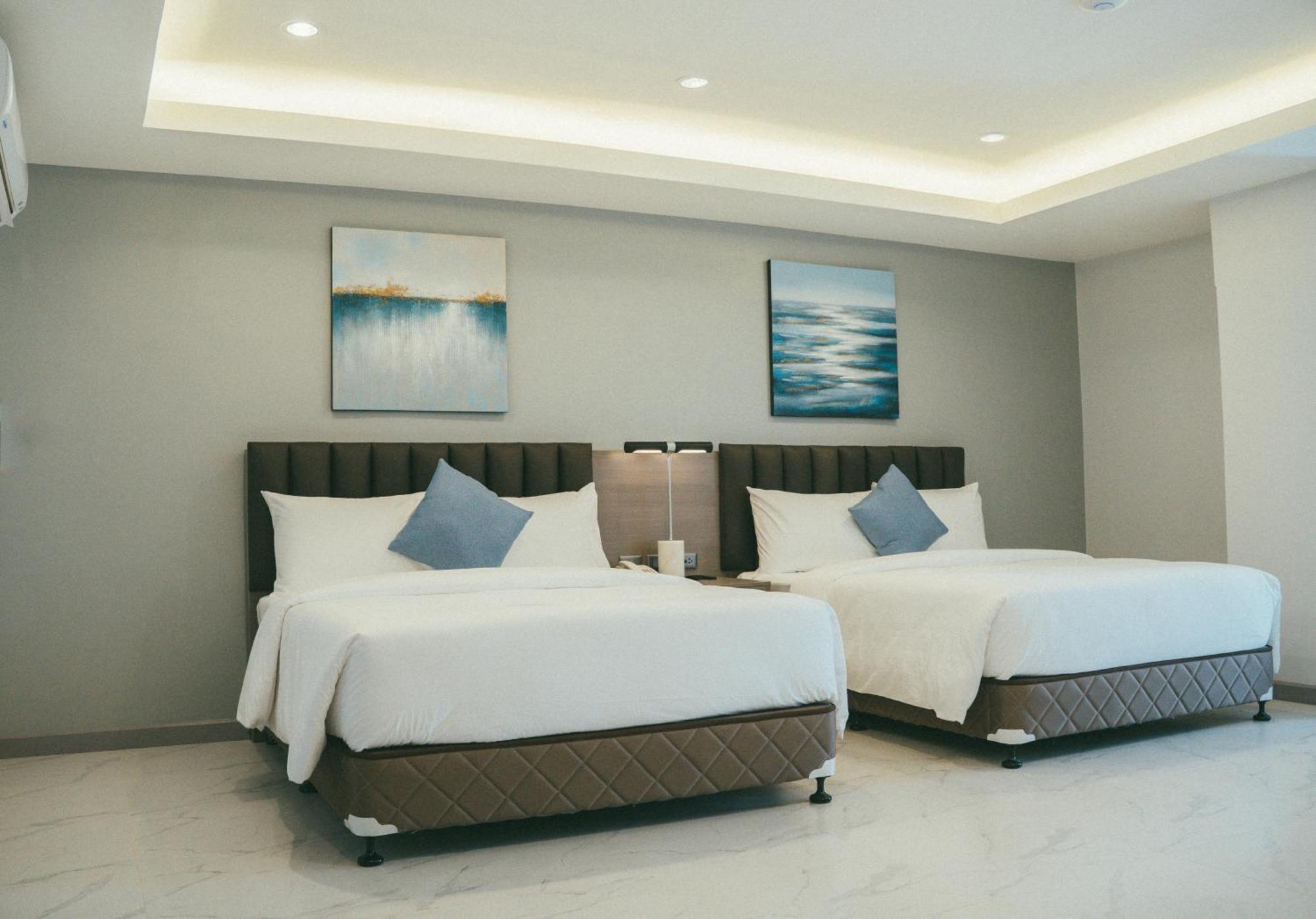 NS Royal Hotel - Quarantine Hotel Cebu Esterno foto
