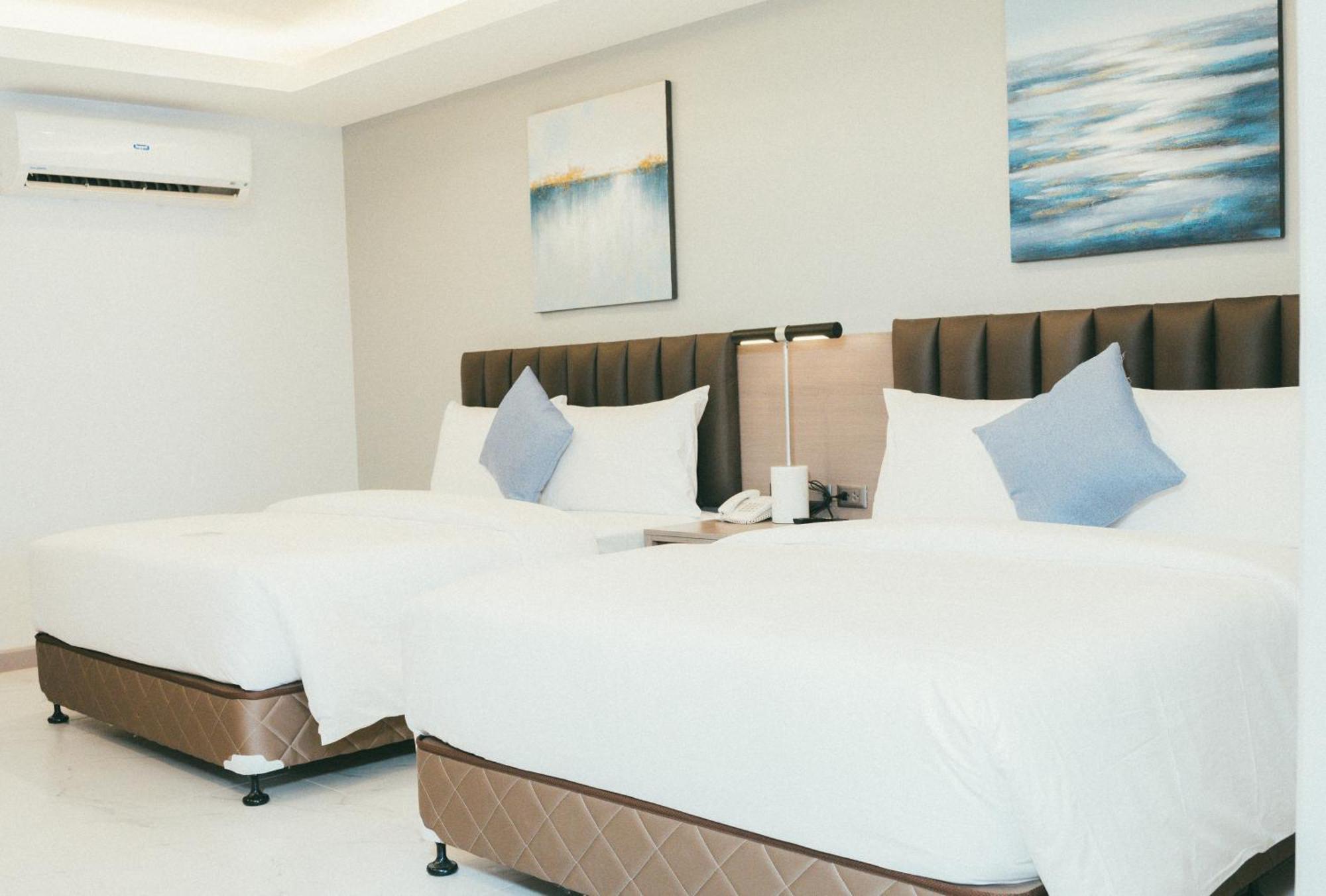 NS Royal Hotel - Quarantine Hotel Cebu Esterno foto